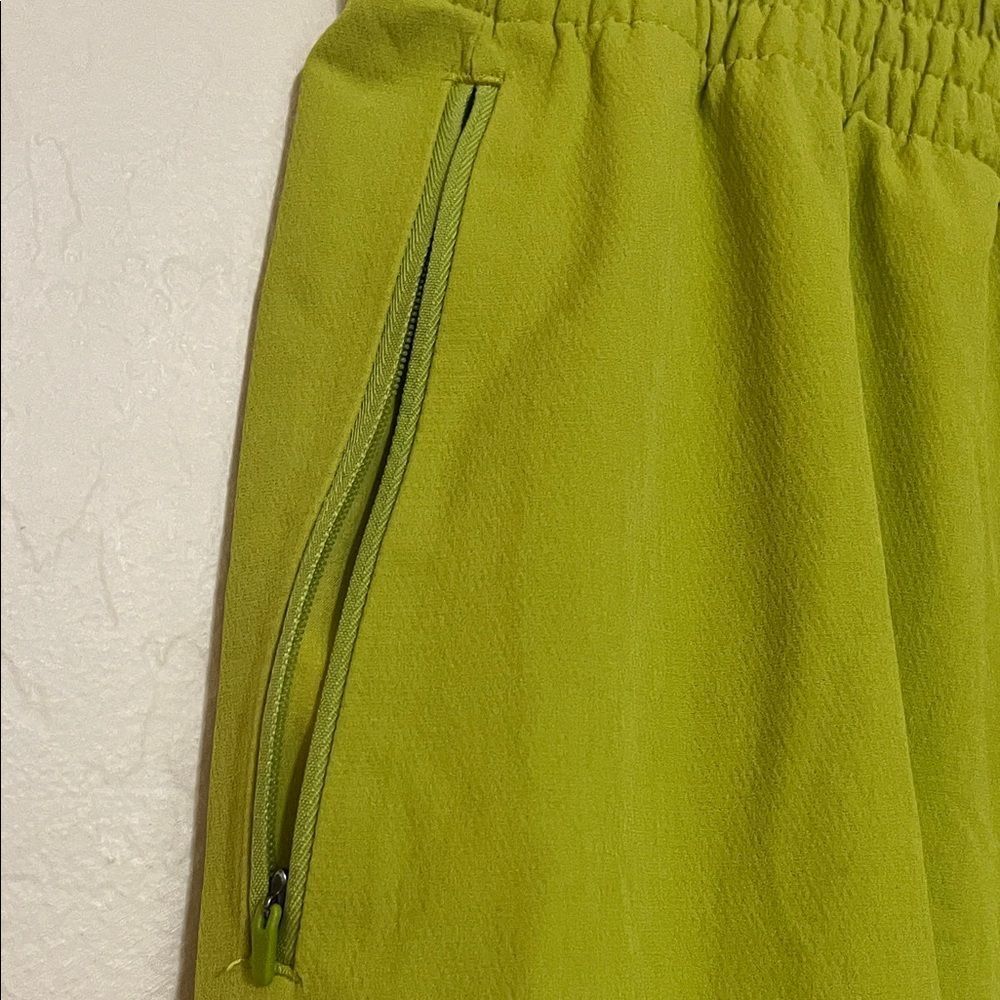 Outdoor Voices Retreck Green Athletic Cropped Pants Athleisure Gym Workout - Picture 5 of 12